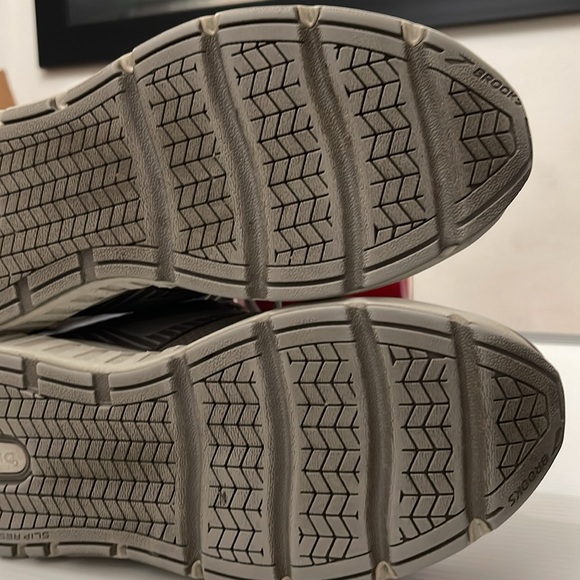 BROOKS ADDITION WLK SNEAKERS WOMENS SIZE 9.5 - Picture 15 of 16